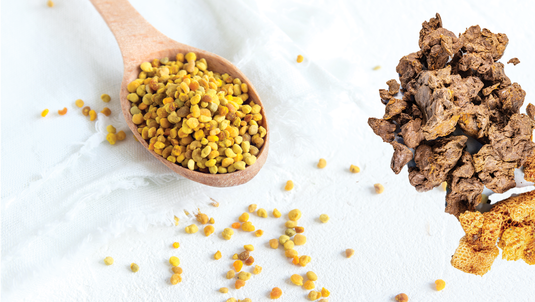 INVESTIGATING THE IN-VITRO BIOACCESSIBILITY OF PROPOLIS AND POLLEN USING A SIMULATED GASTROINTESTINAL DIGESTION SYSTEM