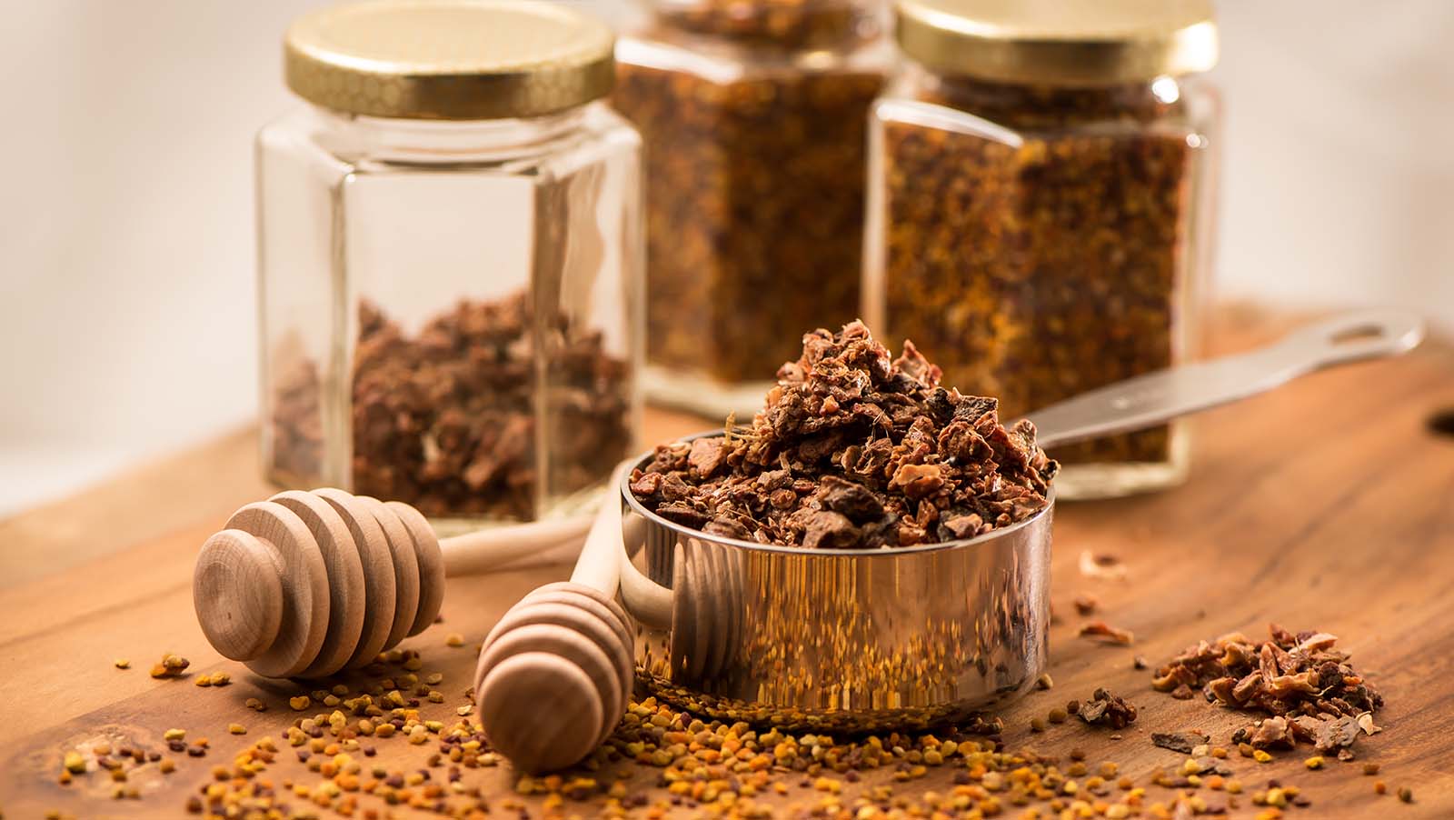 What is Anatolian Bee Propolis ?